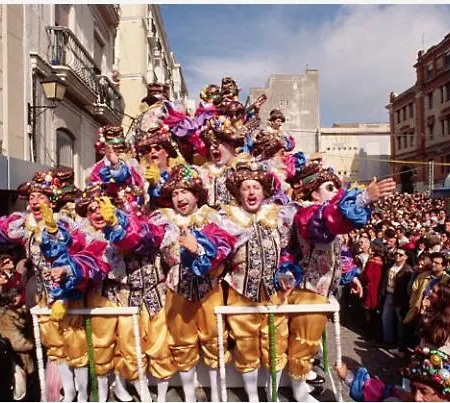 Paseo Maritimo De * Cádiz