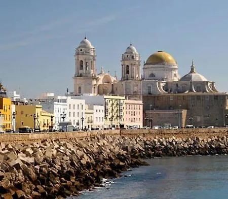 Paseo Marítimo De * Cádis